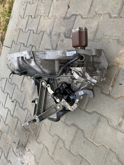 Кпп коробка передач ниссан жук 1.6 Nissan juke разборка