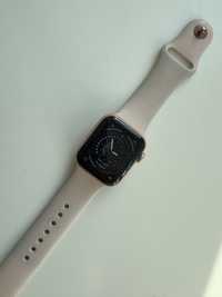 Apple watch SE 40mm gold