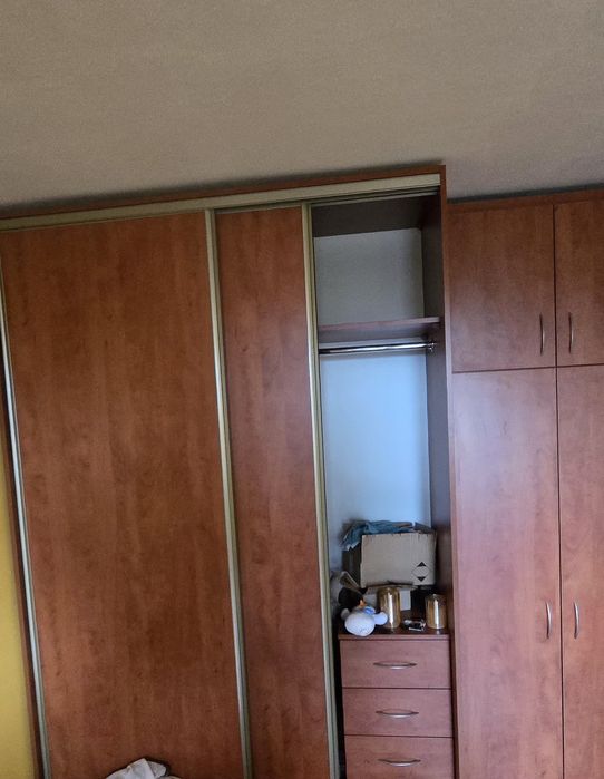 Szafa przesuwna +regał z biurkiem