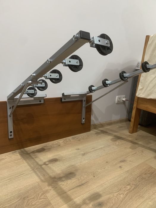 Складна сушка для одягу на балкон