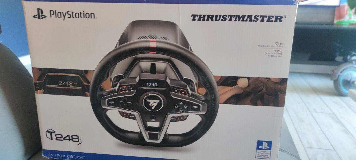 Kierownica Thrustmaster T248 plus shifter ponad rok gwarancji