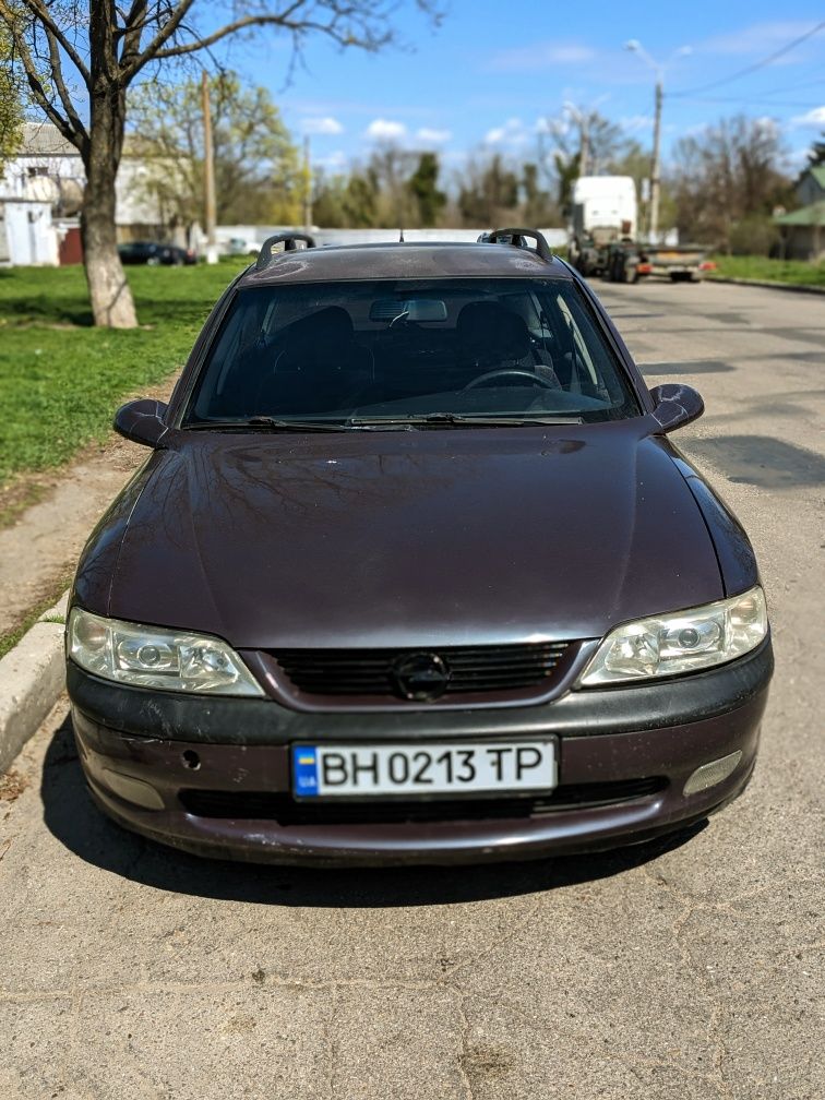 Opel  Vectra B автомат/ Опель Вектра