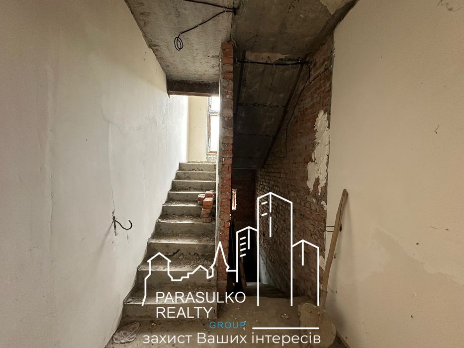 «Сільпо» ‼️ МІКРОРАЙОН ‼️шикарний будинок