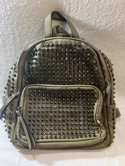 Рюкзак  жіночій