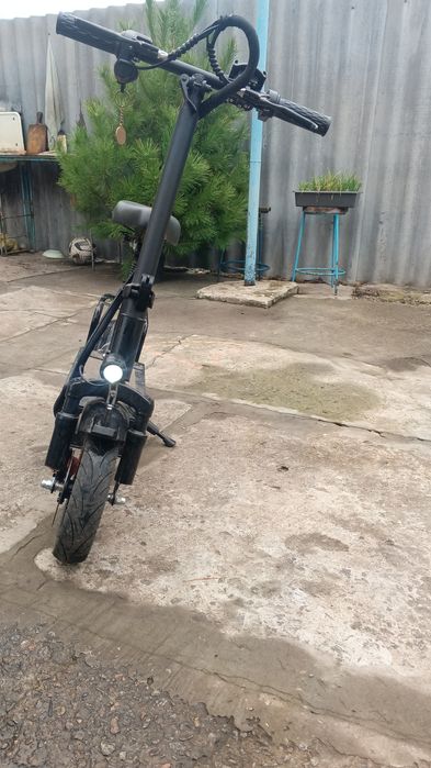 Электросамокат новый