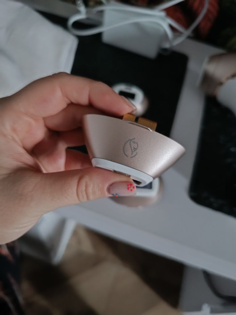 Philips Lumea Prestige depilator laserowy bezprzewodowy