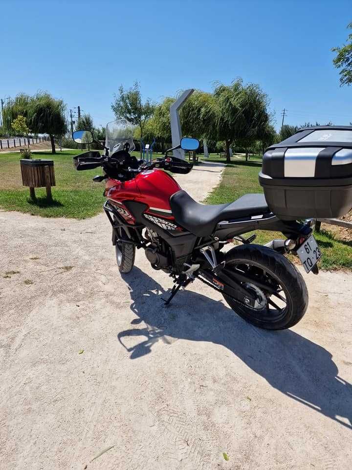 Mota Honda CB500X