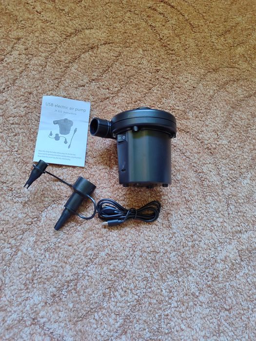 Akumulatorowa pompka do materaca kempingowa pompka