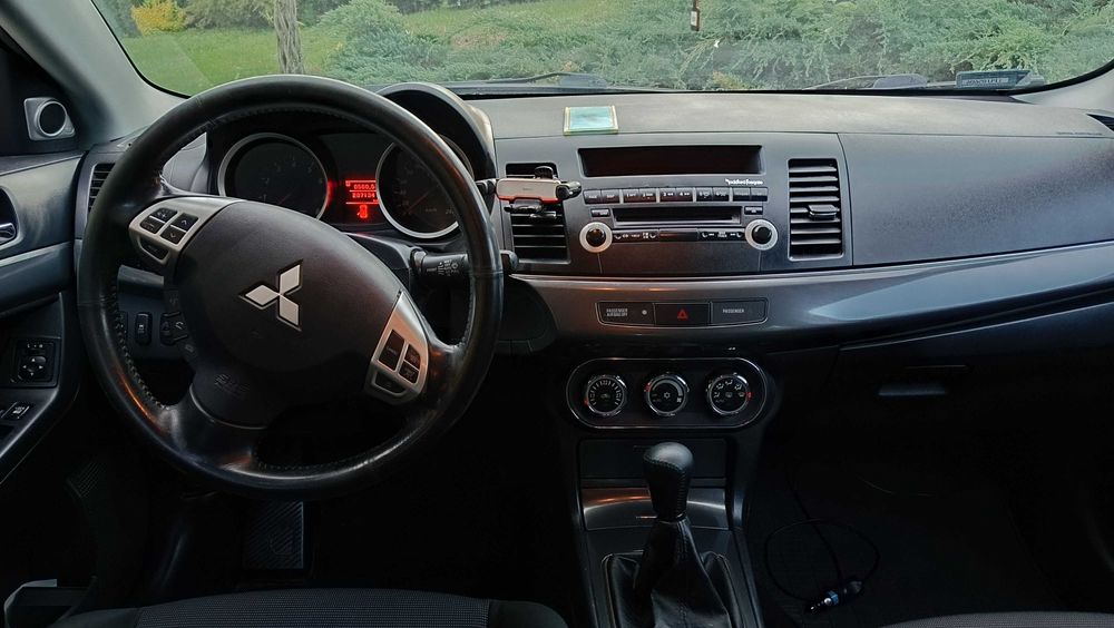 Mitsubishi Lancer