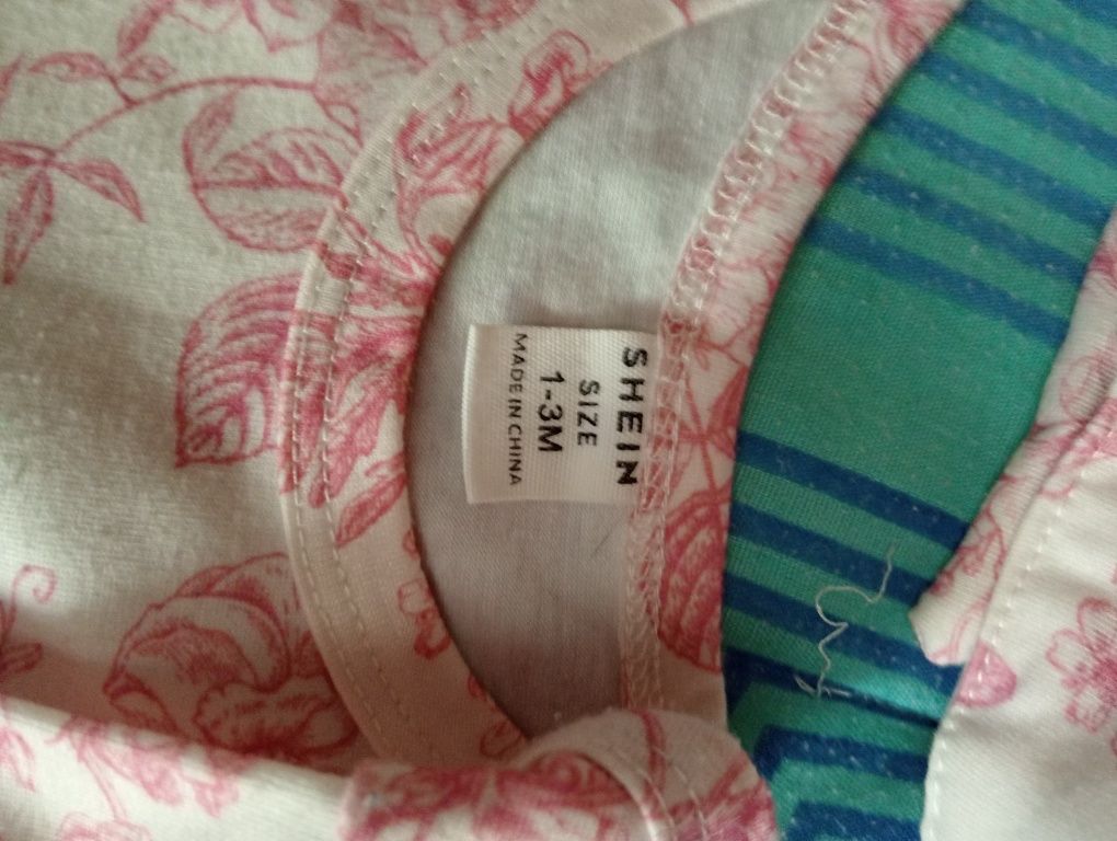 Conjuntos de roupas menina