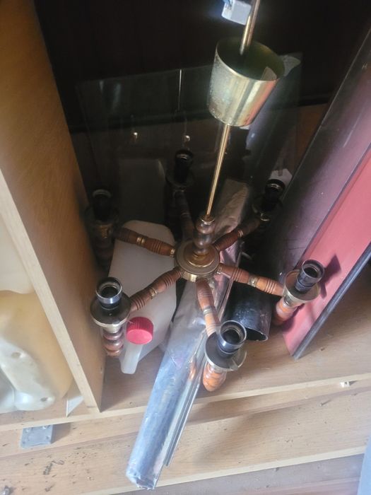 Żyrandol    sprzedam