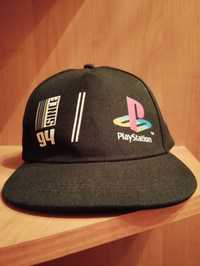 фирменная кепка snapback PlayStation