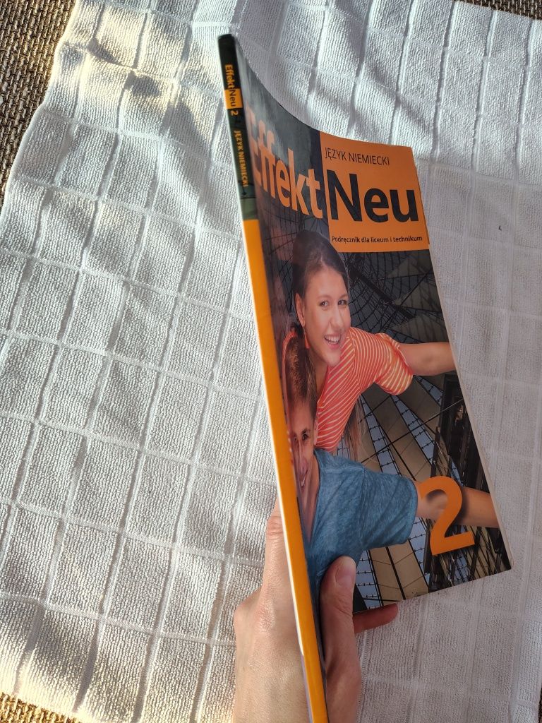 Effekt Neu 2, podręcznik do niemieckiego, WSiP