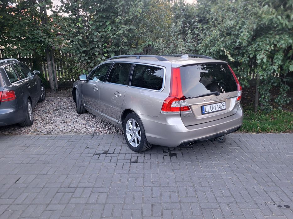 Volvo v70 2.0Diesel D4 181km zarejstowany
