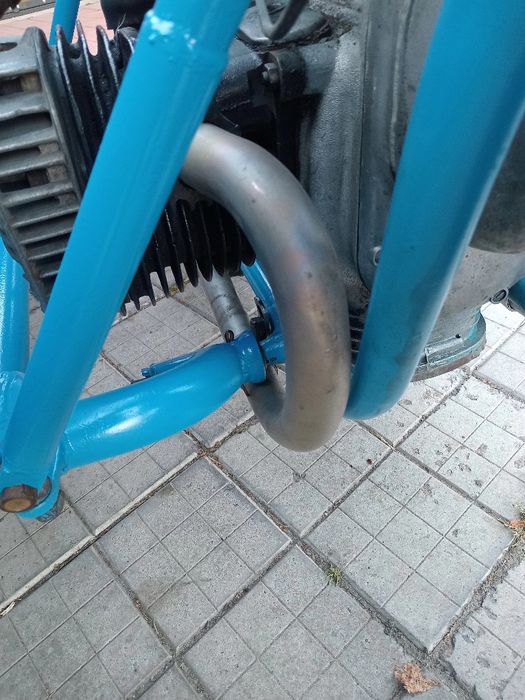 Дніпро МТ9 з двигуном к750