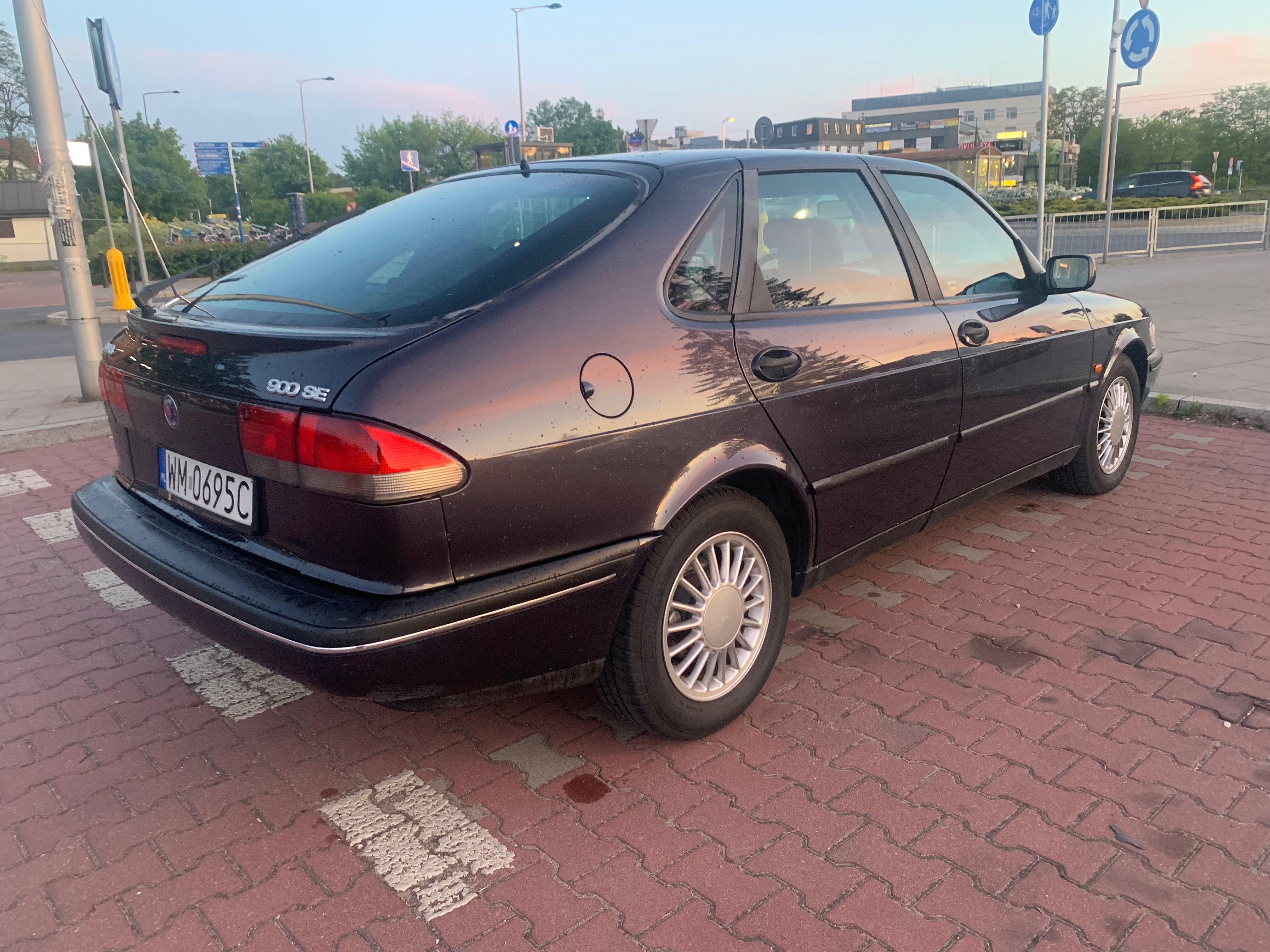 Saab 900 SE II 2.5 V6 Automat Skóry Czarna podsufitka