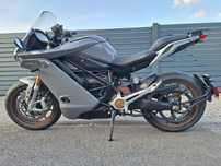 Zero sr/s Premium ZF15,6 motocykl nowa bateria serwis elektryczny