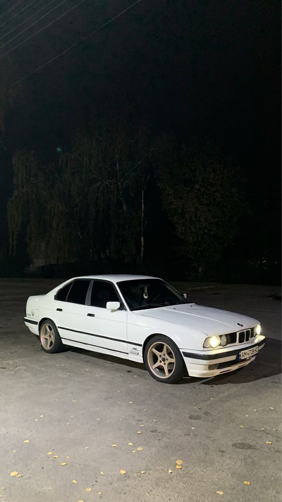 Продам BMW e34