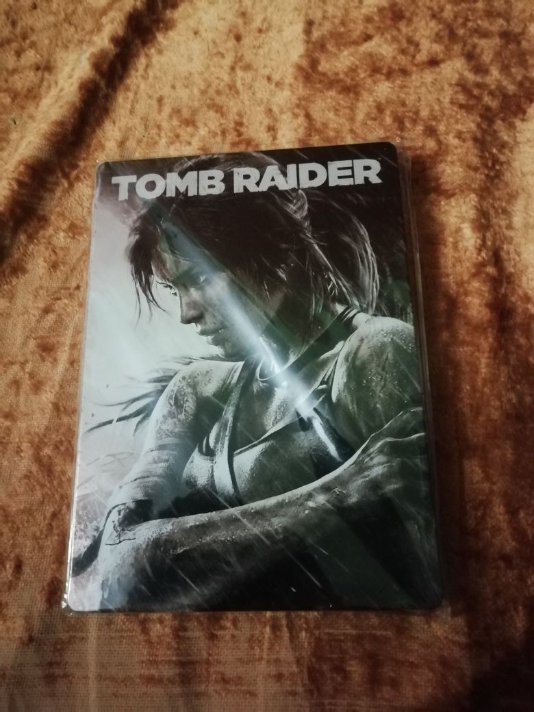 Tomb Raider 2013 steelbook