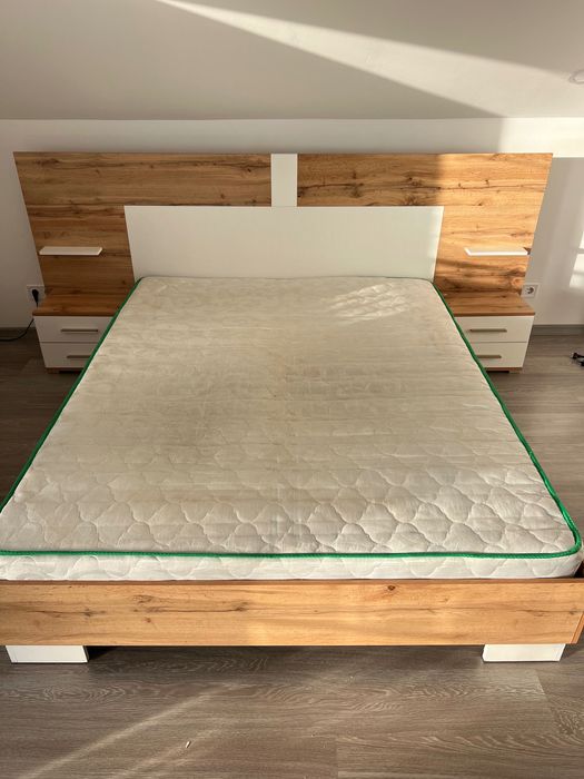 Ліжко з матрасом або без