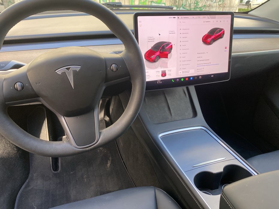 TESLA Model Y LR DM 2024 16т.міль, 500+км, 400к.с.,