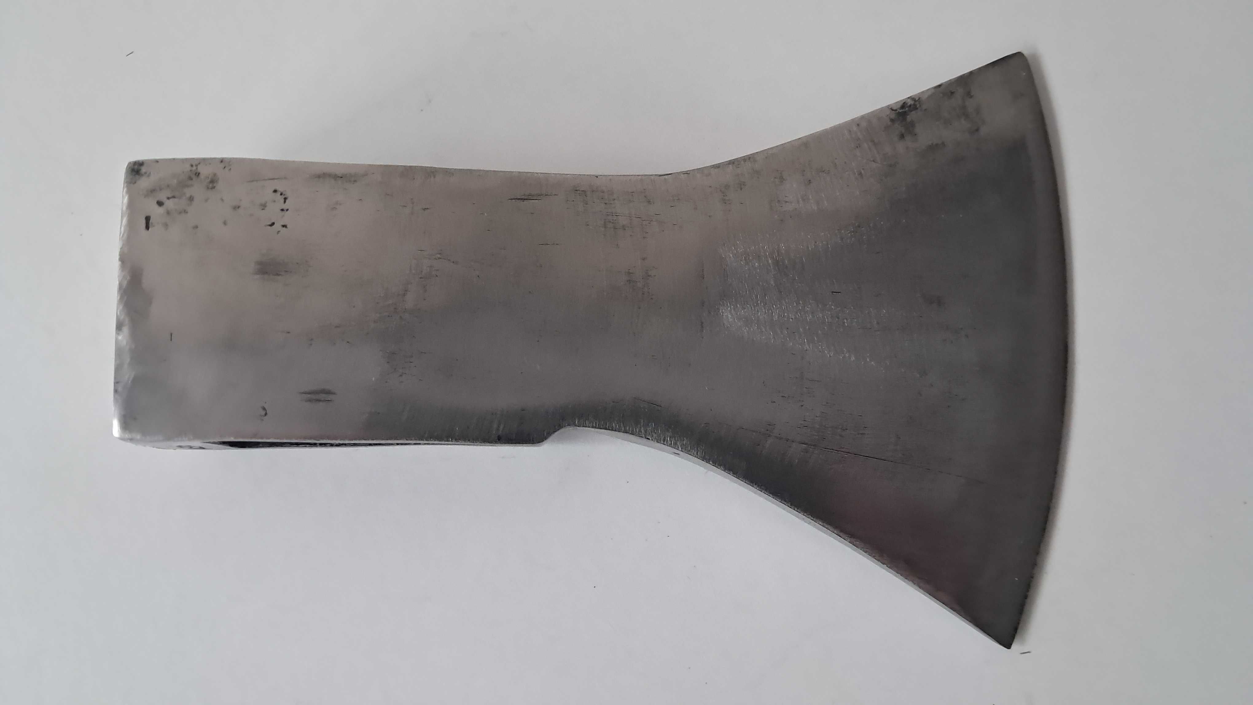 Stara siekiera Adler din 1250 stan bdb