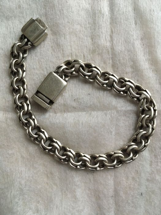 Срібний браслет високої проби!! зламана застібка!!!