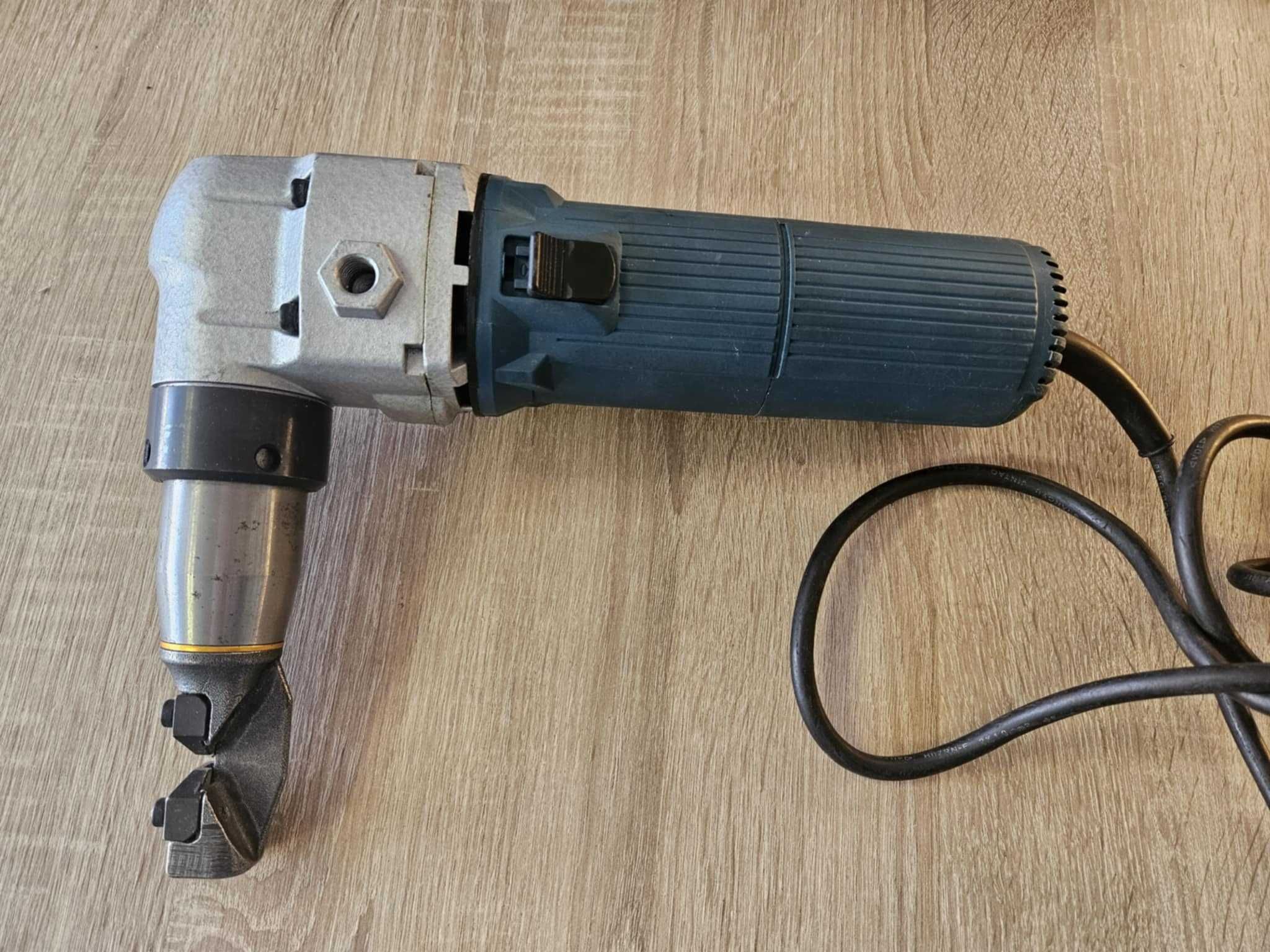 Elektryczna nożyce do cięcia blachy BOXER SR-067