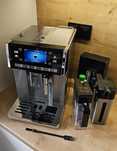 Ekspres automatyczny do kawy DeLonghi Primadonna Exclusive ESAM 6900M