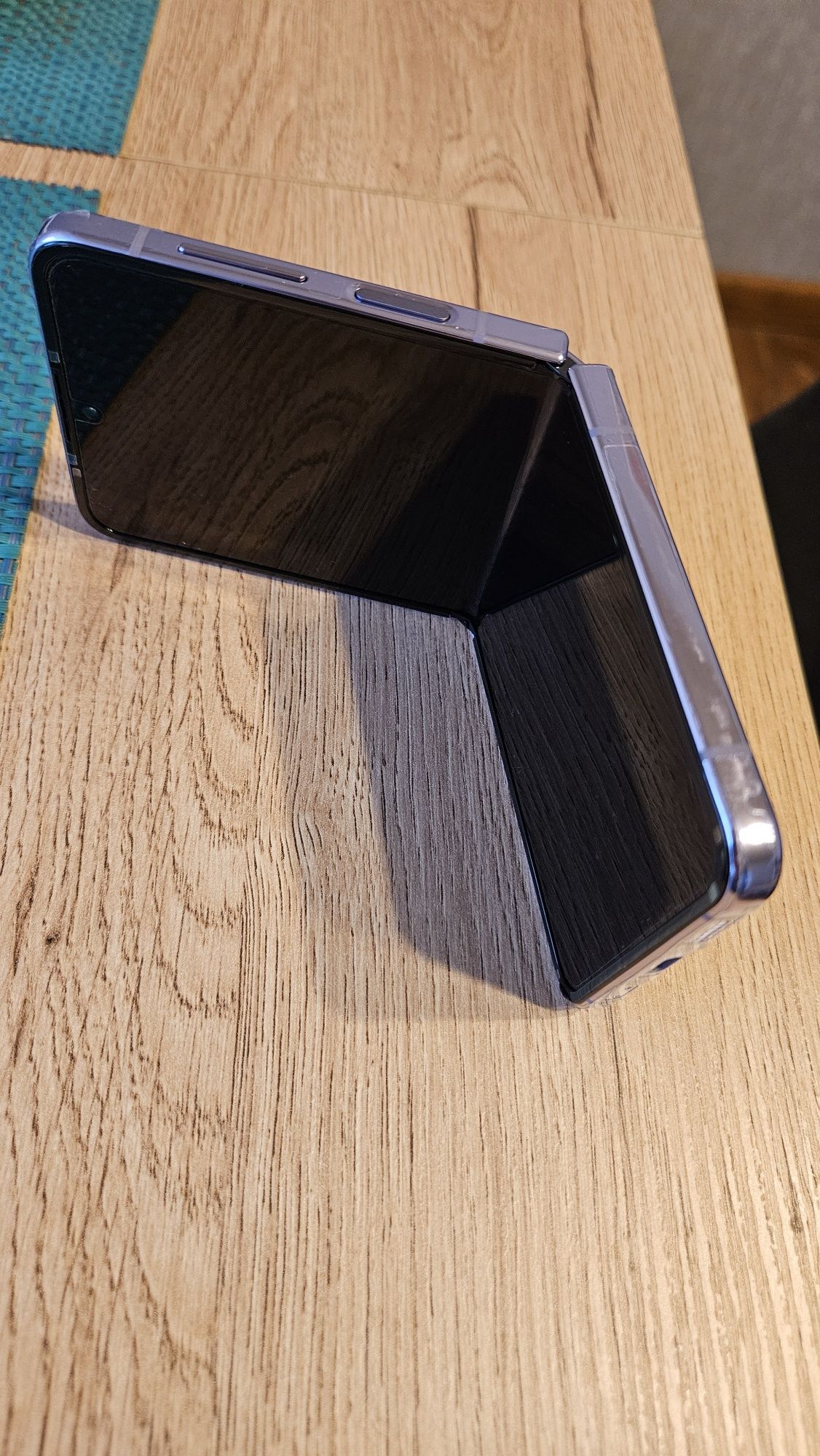 Samsung  Z flip4