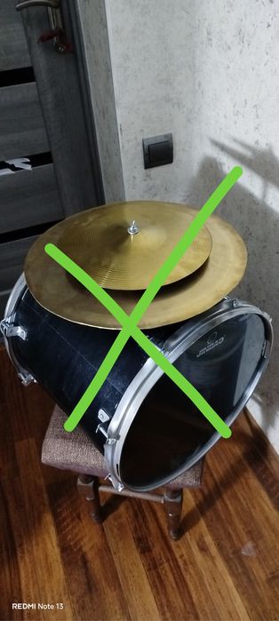 Барабаны Томы остались   походные