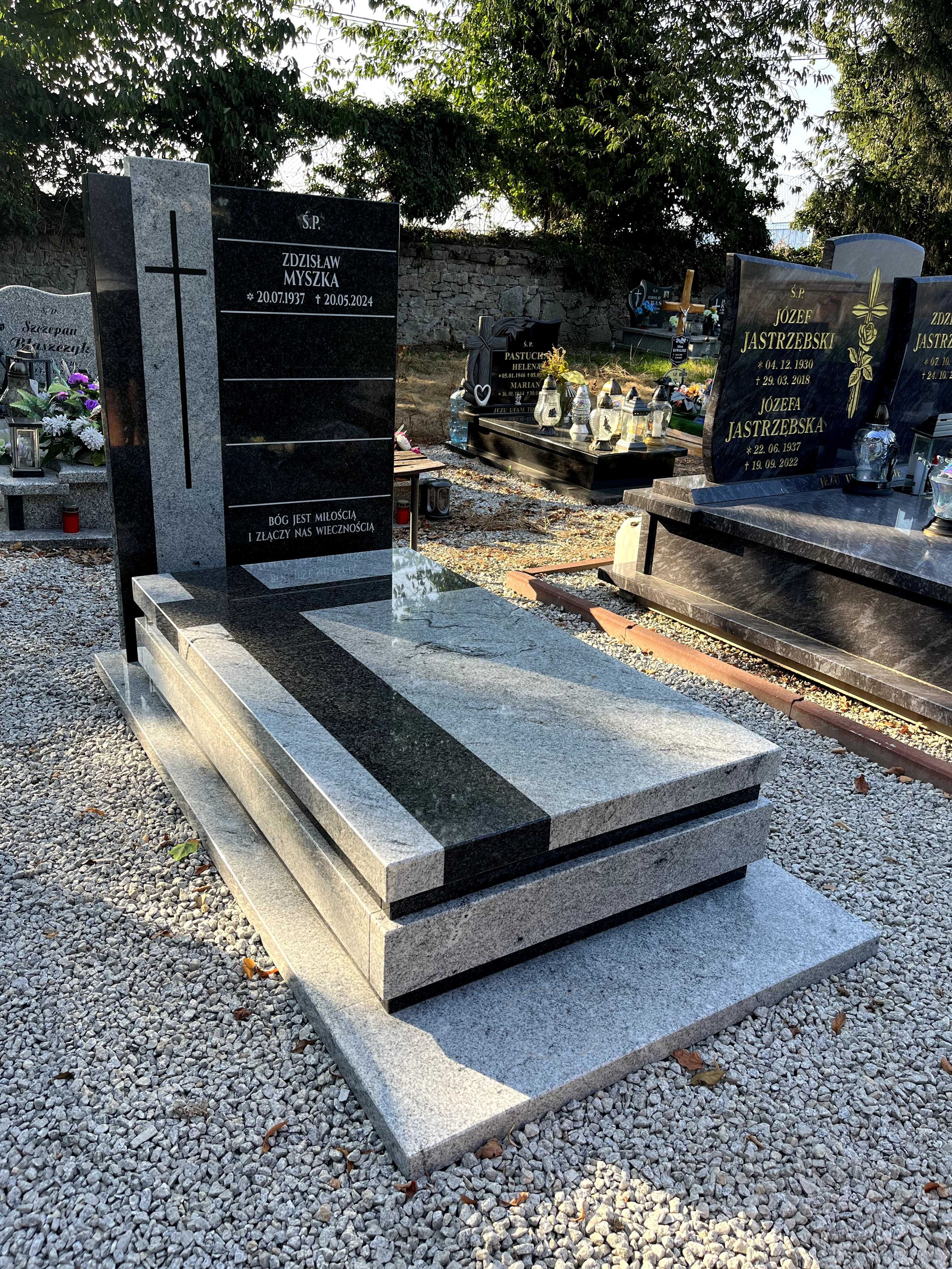 Nagrobek granitowy VISCOUNT BRYŁA