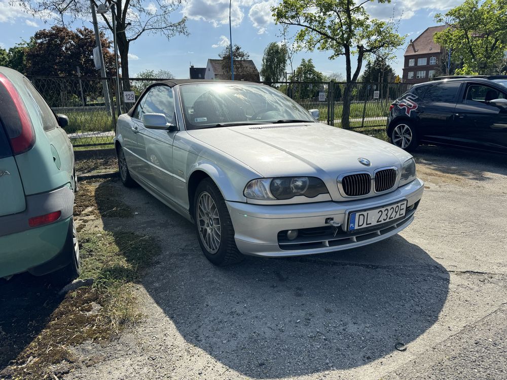 BMW E46 320i 170km kabriolet