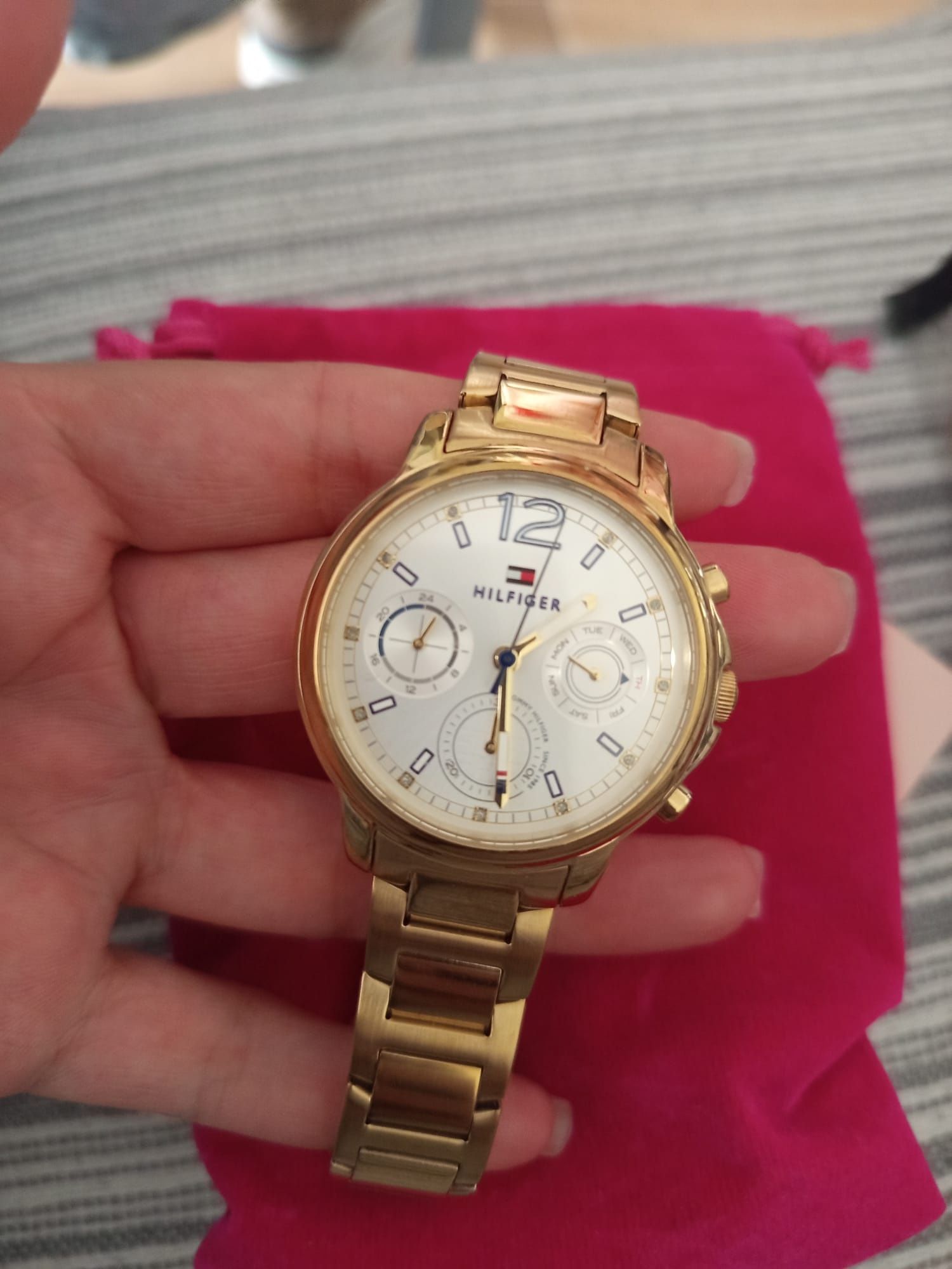 Relógio Hilfiger 3Tm mulher usado como novo