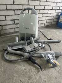 Продам пароочисник Karcher 1501