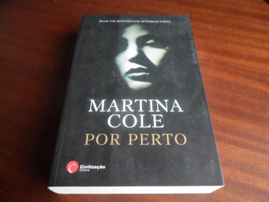 "Por Perto" de Martina Cole