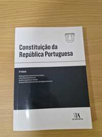 2 Livros código Civil e 2 livros da Constituição Portuguesa