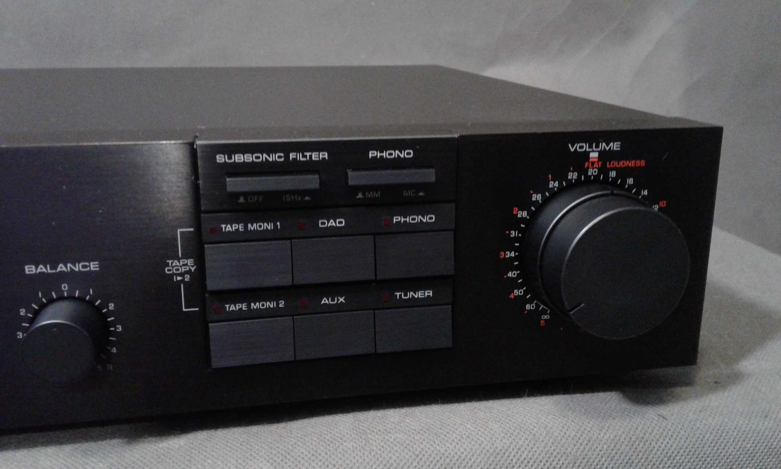 YAMAHA C-40 ,przedwzmacniacz stereo