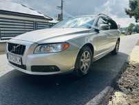 Volvo V70 2.4 d5 super stan!!!