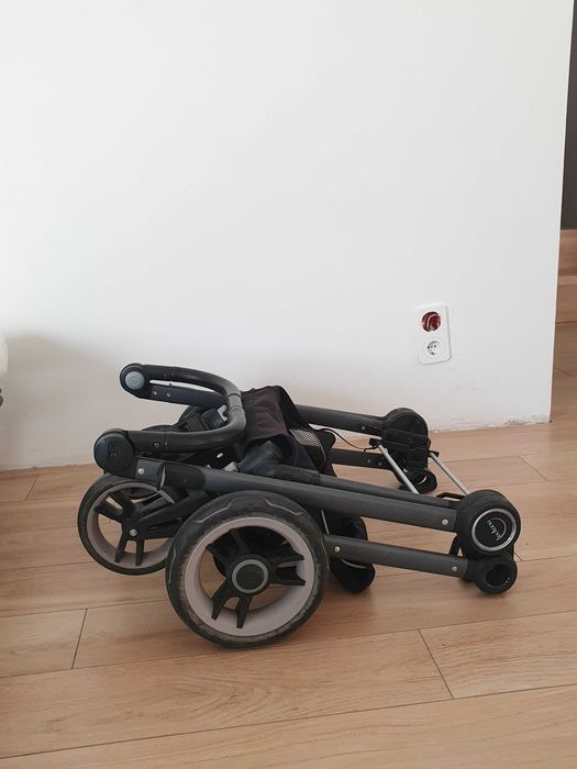 Wózek spacerowy Teutonia Bliss + gondolka + fotelik