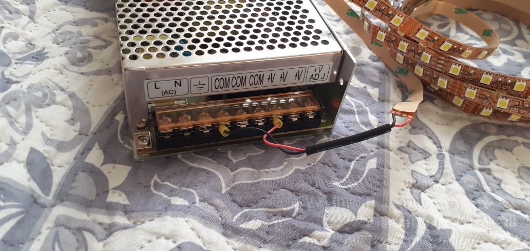 Zasilacz impulsowy transformator S/240/12 12v20A 240 W 12 V  plus led
