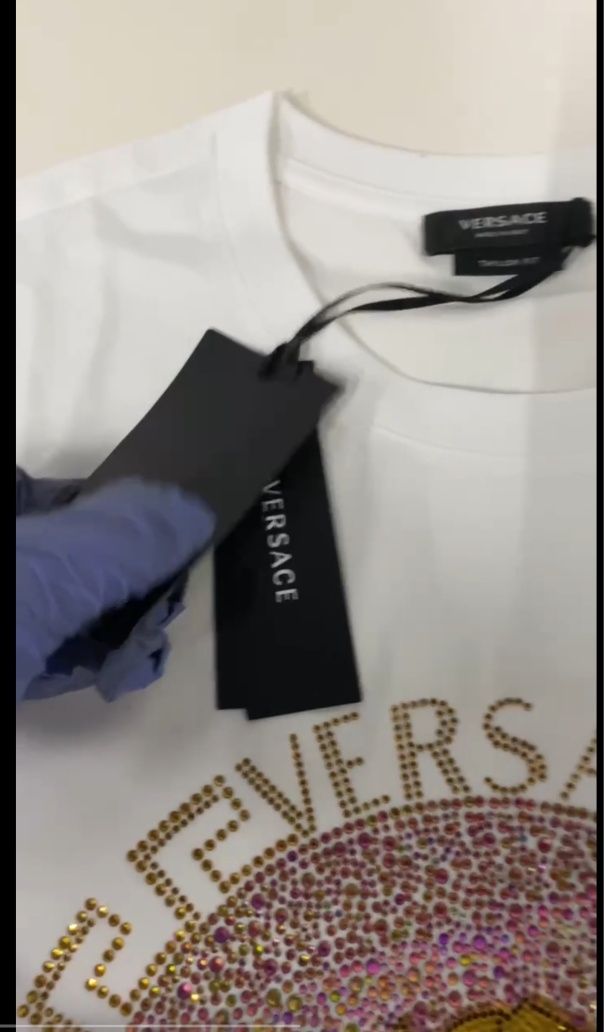 Футболка Versace - Элегантность в каждом штрихе!!
