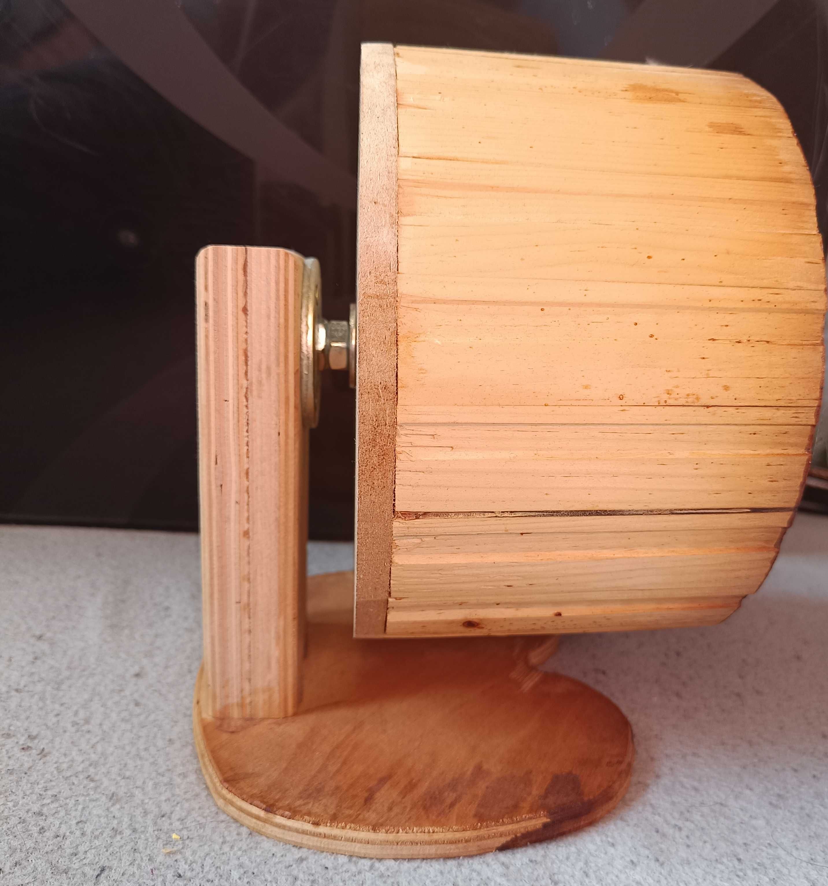 Drewniany kołowrotek dla chomik