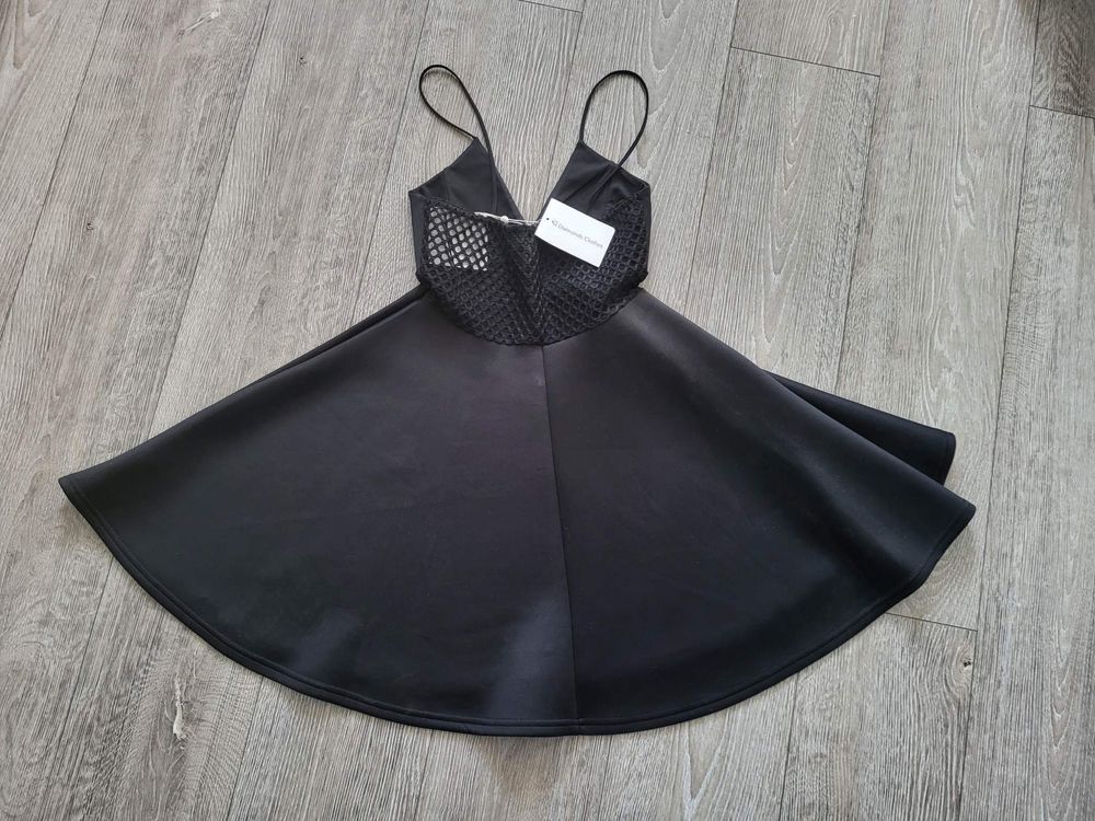 Sukienka Missguided rozmiar 36