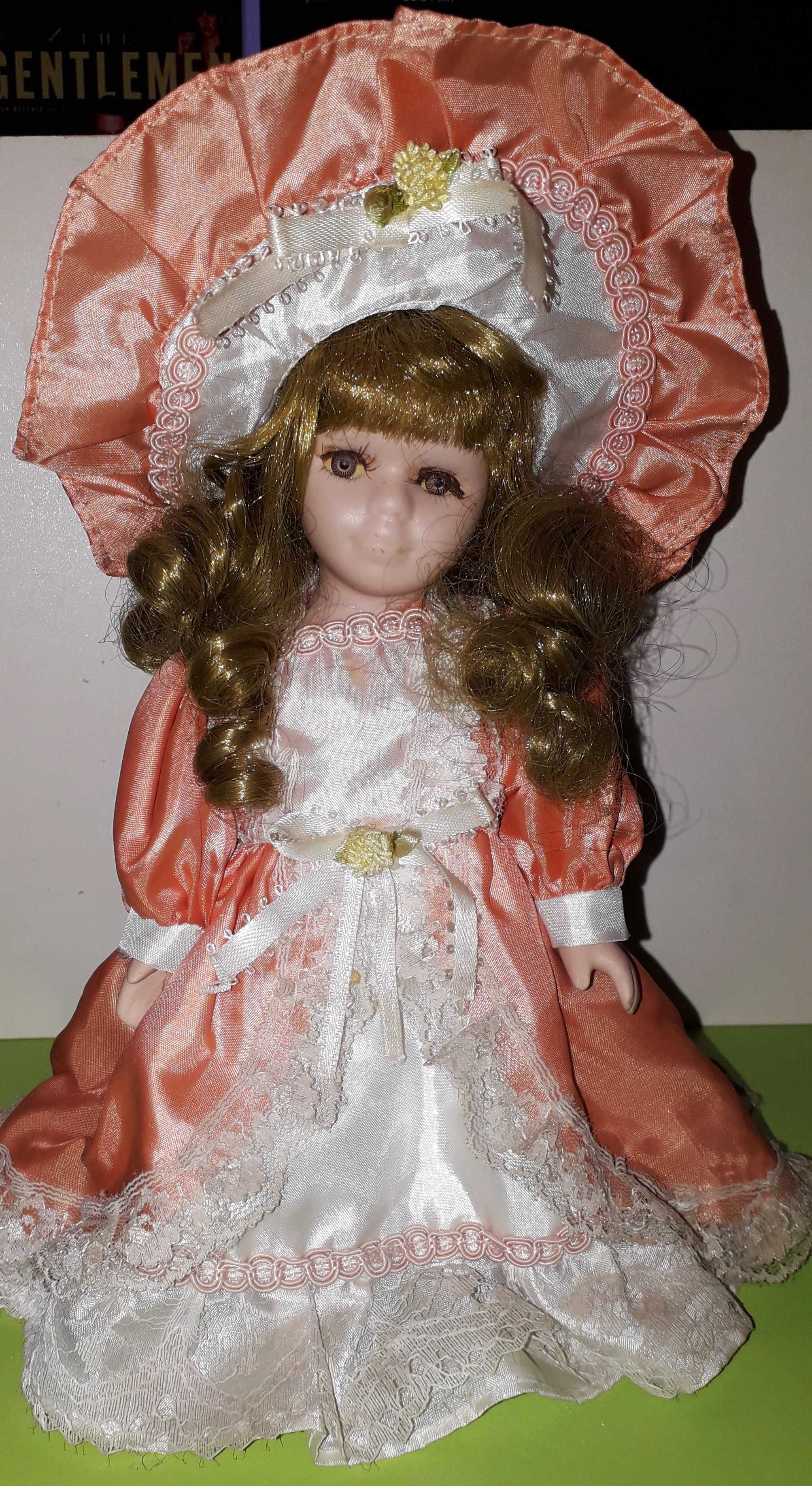 Интерьерная кукла фарфоровая Porcelain doll 22см