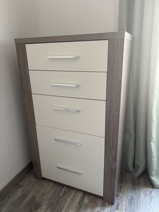 Camiseiro Paris quarto