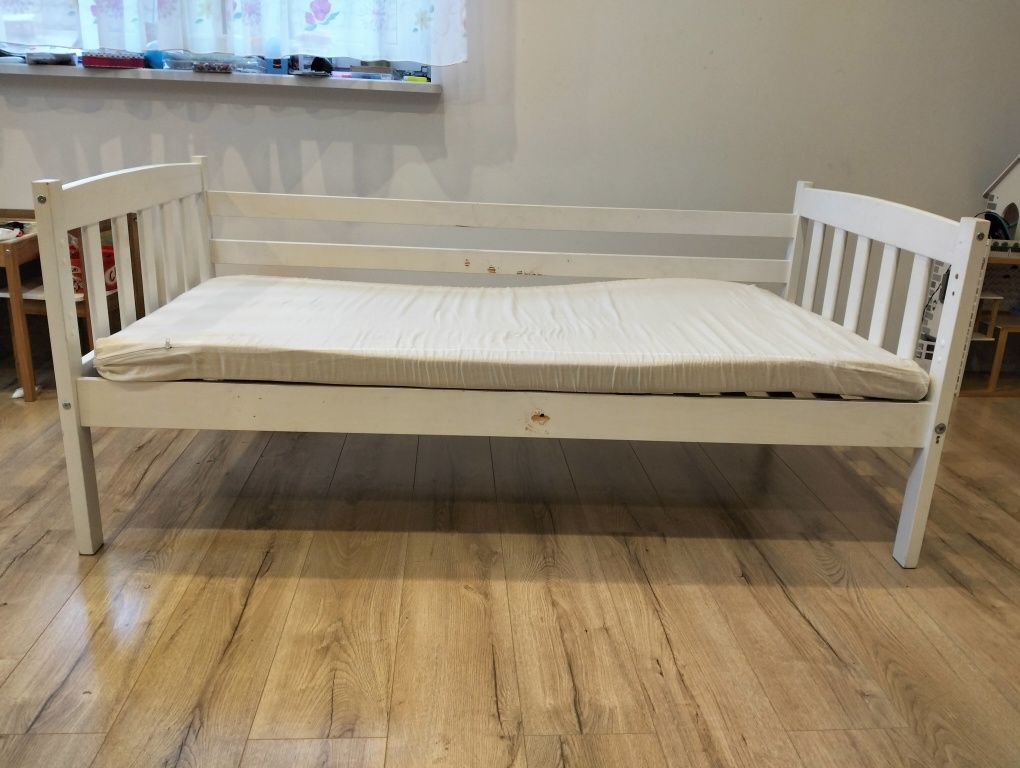 Łóżko z materacem 160x80