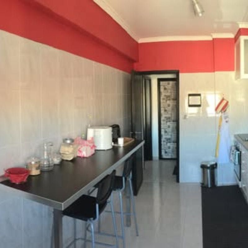 Apartamento T1 Mobilado para renda em Belas (Lisboa & Sintra)