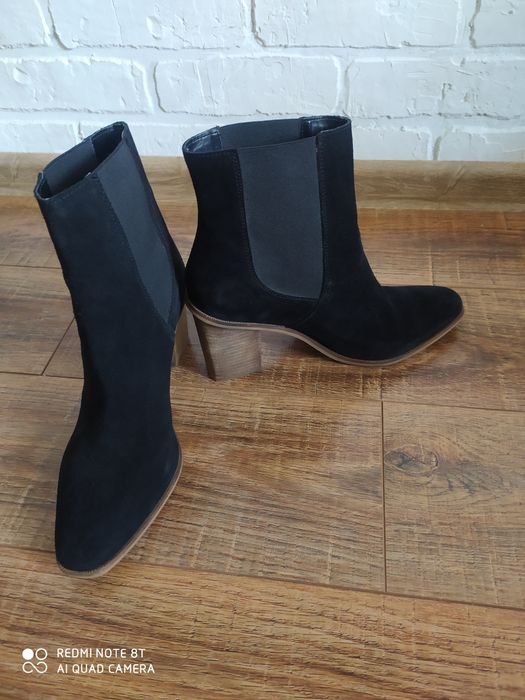 Ботильоны, ботинки,жіноче взуття 41 размер Замша Ботільони замшеві 41