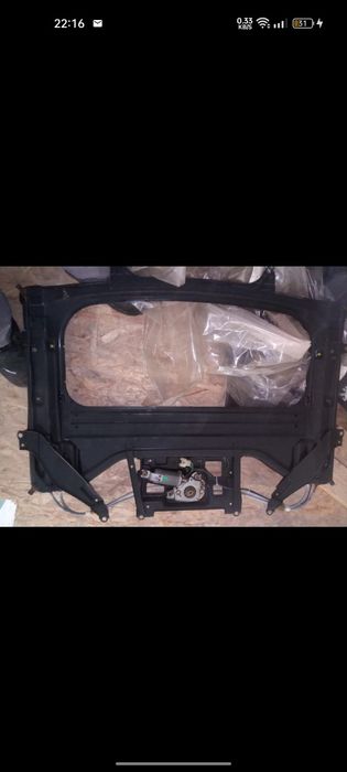 Armação tecto de abrir com motor a funcionar sem folgas ,excelente .